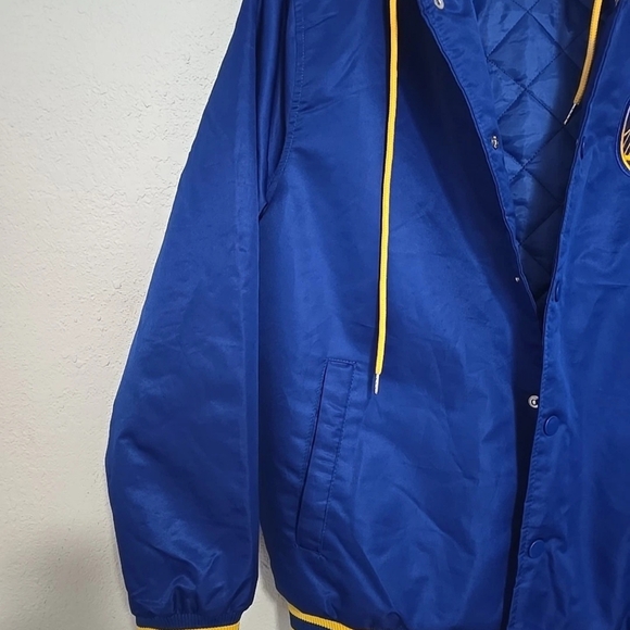 Golden State Warriors NBA Ultra Game Bomber Jacket Men’s Medium NEW $150 - Picture 2 of 8